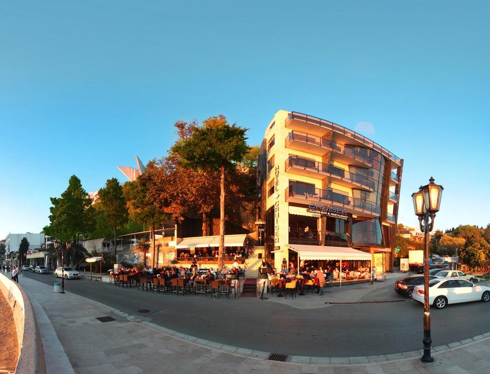 Hotel Cruiser Ulcinj Exterior photo